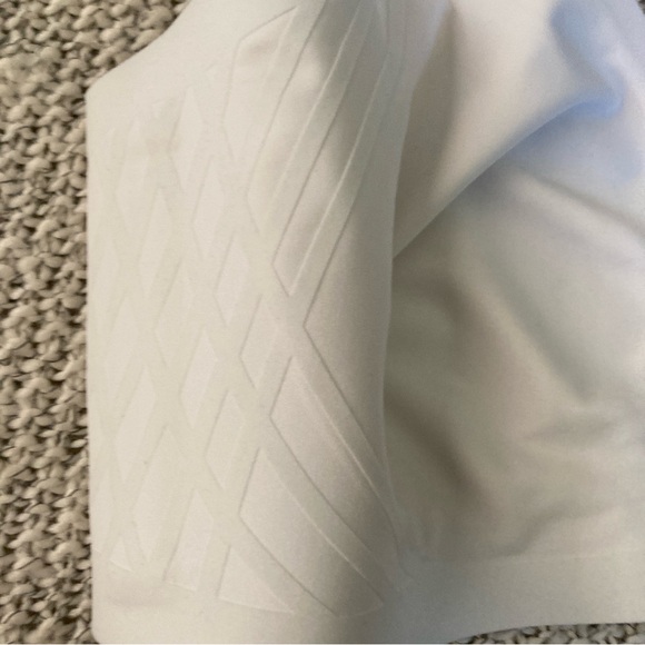 Lot of 2 Honeylove Bras Size 1X 40C/D - Picture 10 of 14